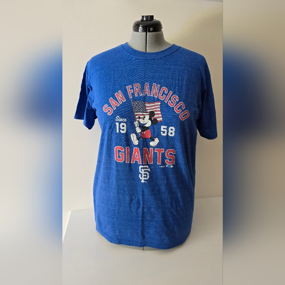 San Francisco Giants Mickey Mouse Fanatics Tee – Size Large